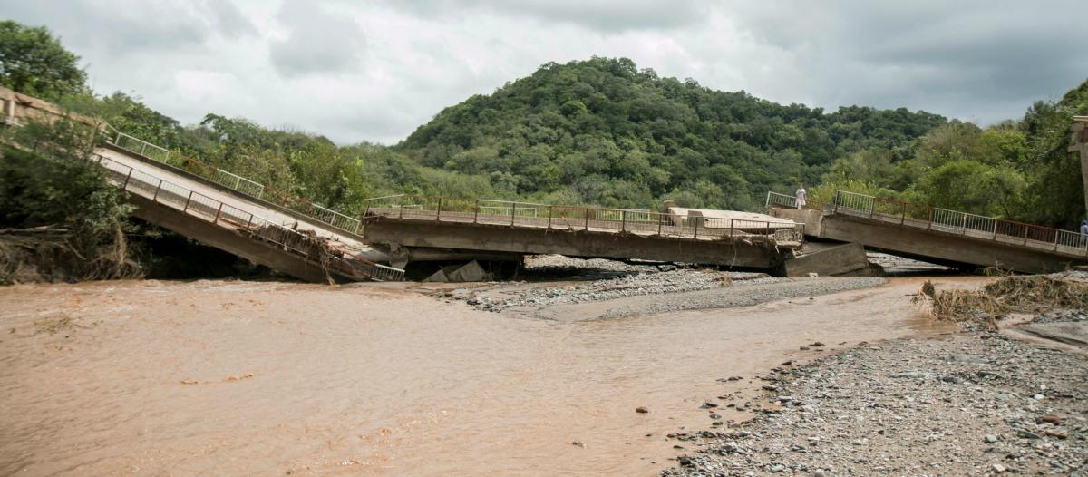 i7691-puente-río La Sala 3